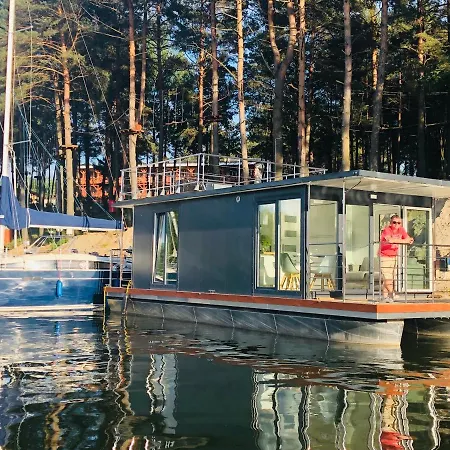 Apartament Na Wodzie شقة *